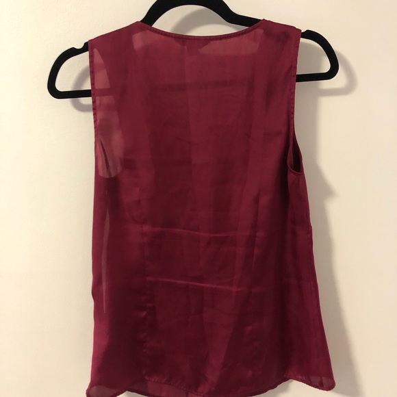 Banana Republic Front Bow Shirt - Picture 2 of 2